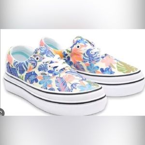 NWT - Vans super comfycush era (tropical) mellow yellow/true white womens 7.5
